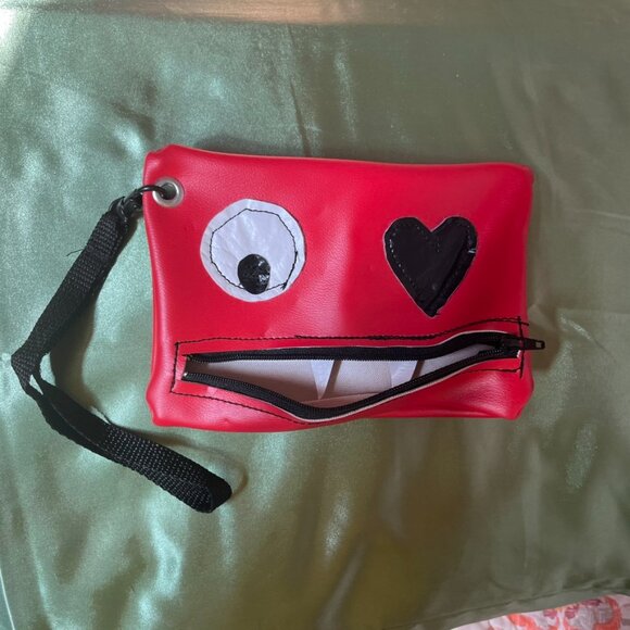Red faux leather "monster" clutch NWOT - Picture 2 of 4